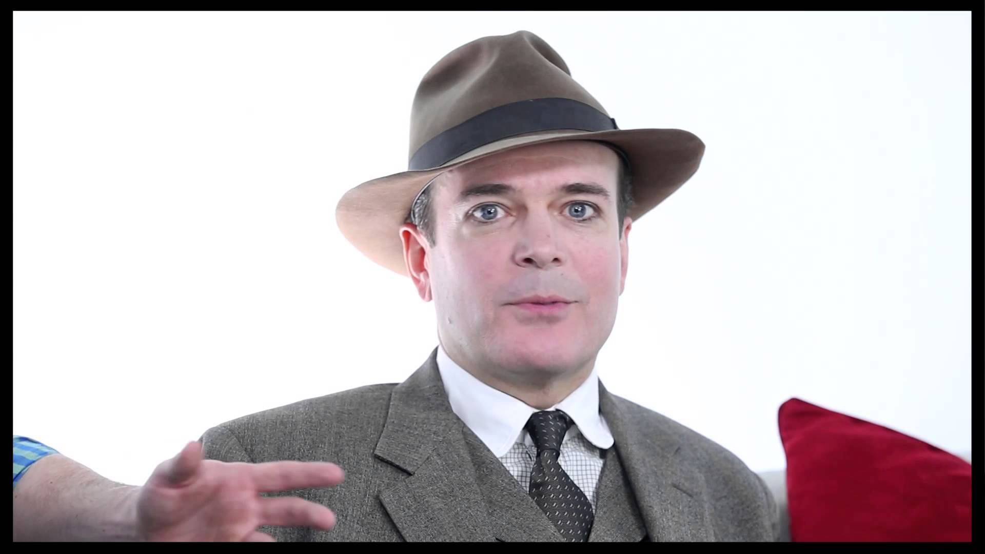 Original Broadway cast members Jefferson Mays and Bryce Pinkham answer your questions
