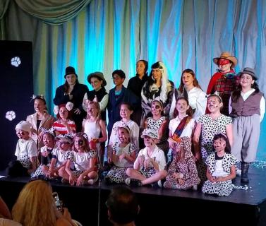 101 Dalmatians Costumes, Sets, Props for Rent