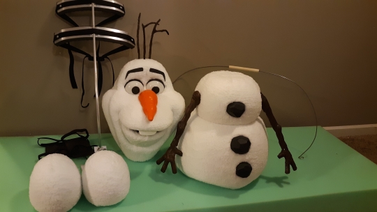 Olaf Puppet