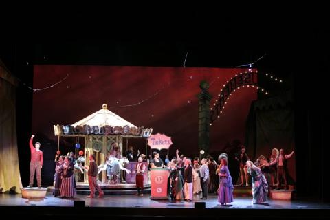 CAROUSEL