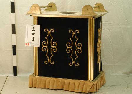 Beauty and the Beast - Partial set/props plot