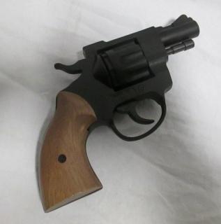 GUYS AND DOLLS  - GUN AND HOLSTER AVAILABLE FOR RENT